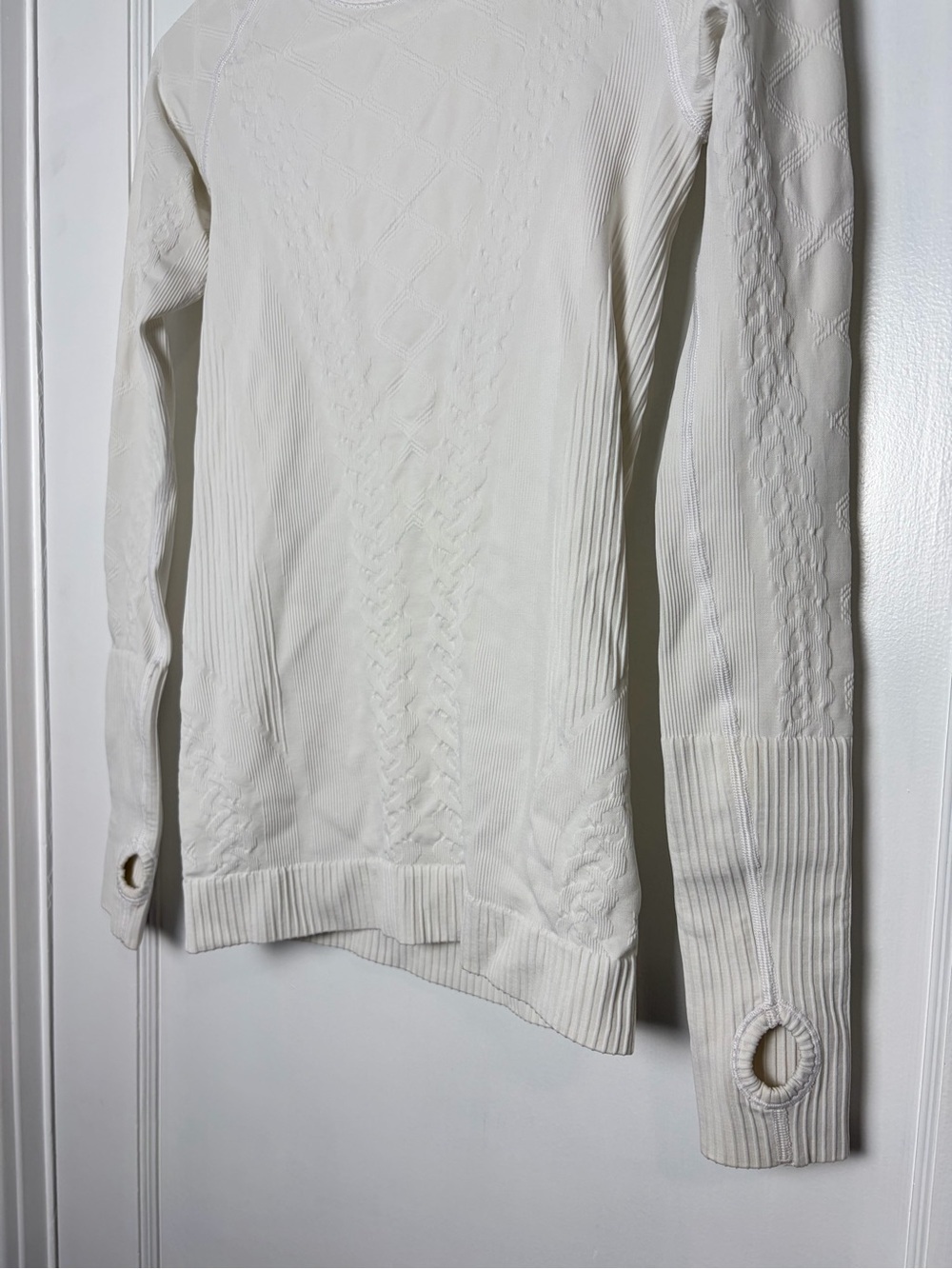 Lululemon Rest Less Pullover - Picture 16 of 16